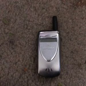 Cellphone flip phone